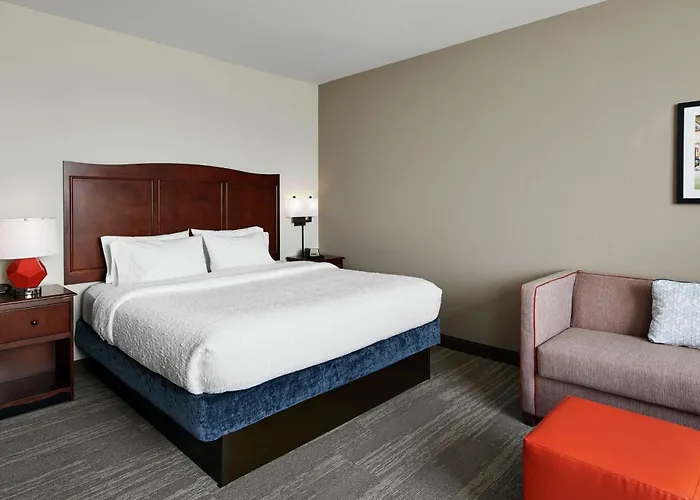 Hotel Hampton & Mt. Prospect 3*