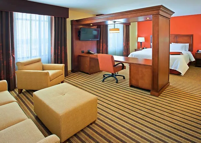 Hotel Hampton & Mt. Prospect 3*